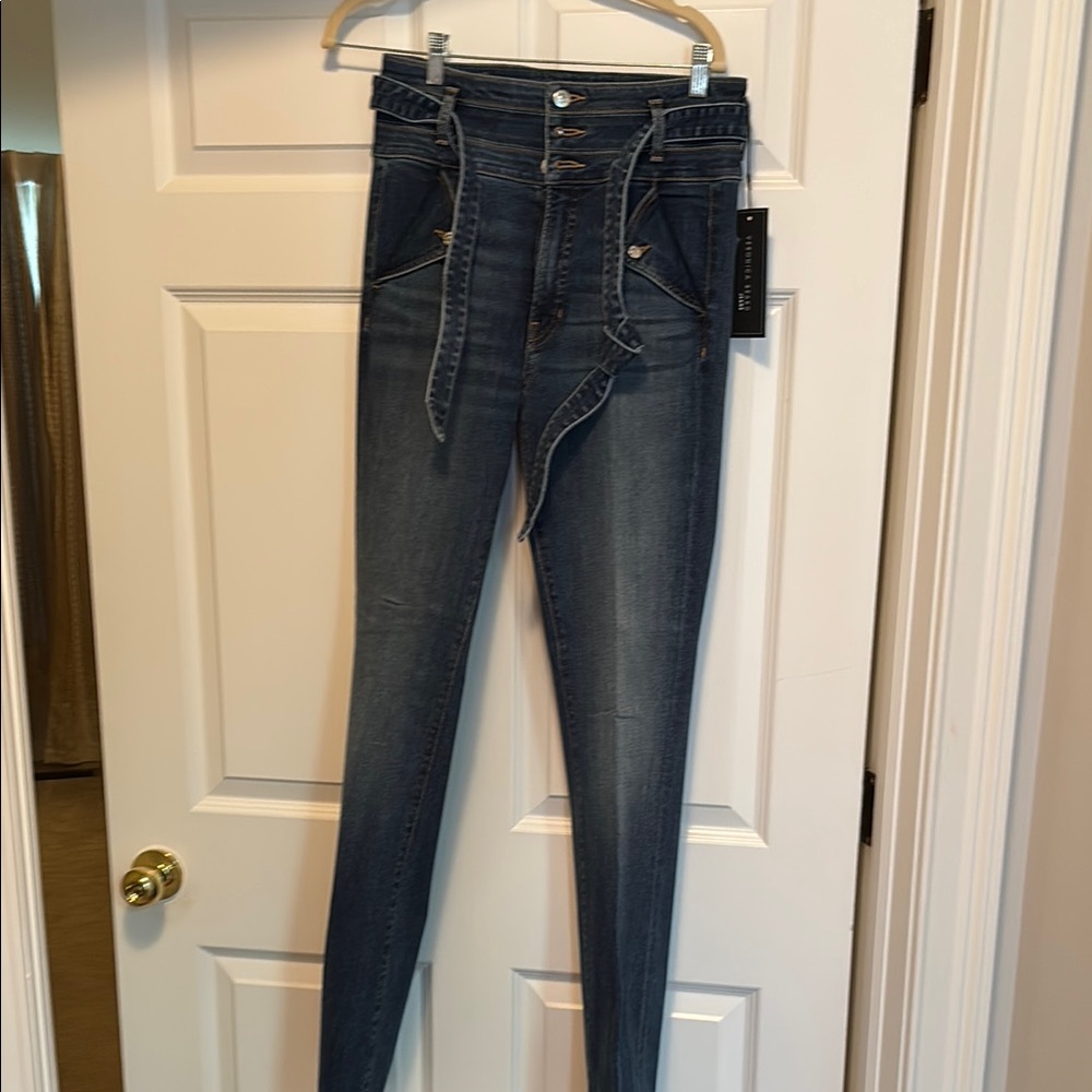 Veronica Beard High Rise Blue Jeans with Slim Fit